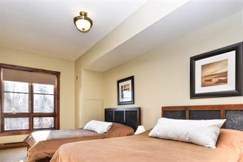 Etoile Du Matin - Tremblant Sunstar Hotel 3*